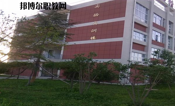 藍田職業教育中心2020年報名條件、招生要求、招生對象 
