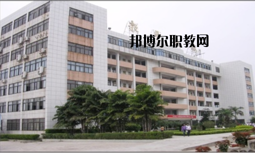 肇慶工業(yè)貿(mào)易學(xué)校怎么樣、好不好