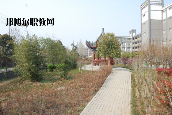許昌工商管理學(xué)校2021年報(bào)名條件、招生要求、招生對(duì)象