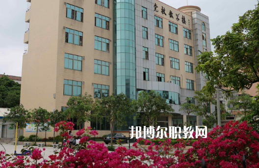 湛江海濱職業技術學校2020年報名條件、招生要求、招生對象