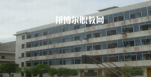 玉林市嶺南工業學校怎么樣、好不好