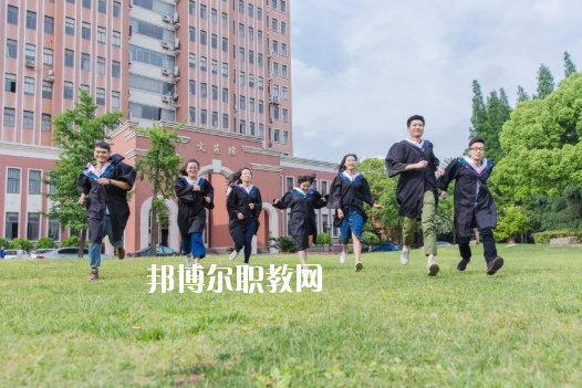 深圳市新鵬職業高級中學020年報名條件、招生要求、招生對象