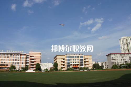 曲靖麒麟職業(yè)技術(shù)學校2021年報名條件、招生要求、招生對象