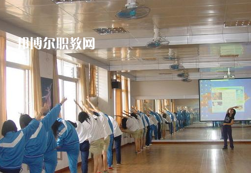 鶴山職業技術學校2022年報名條件、招生要求、招生對象