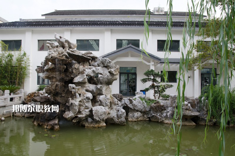 蘇州市藝術(shù)學校2022年報名條件、招生要求、招生對象