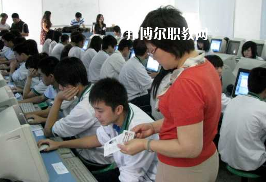 汕頭澄海職業(yè)技術(shù)學(xué)校2022年報(bào)名條件、招生要求、招生對象