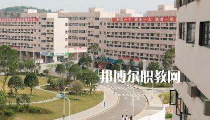 貴州畢節(jié)衛(wèi)生學(xué)校2022年報名條件、招生要求、招生對象