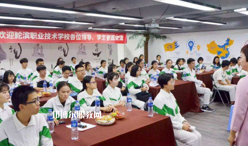 汕頭鮀濱職業(yè)技術(shù)學校2022年報名條件、招生要求、招生對象