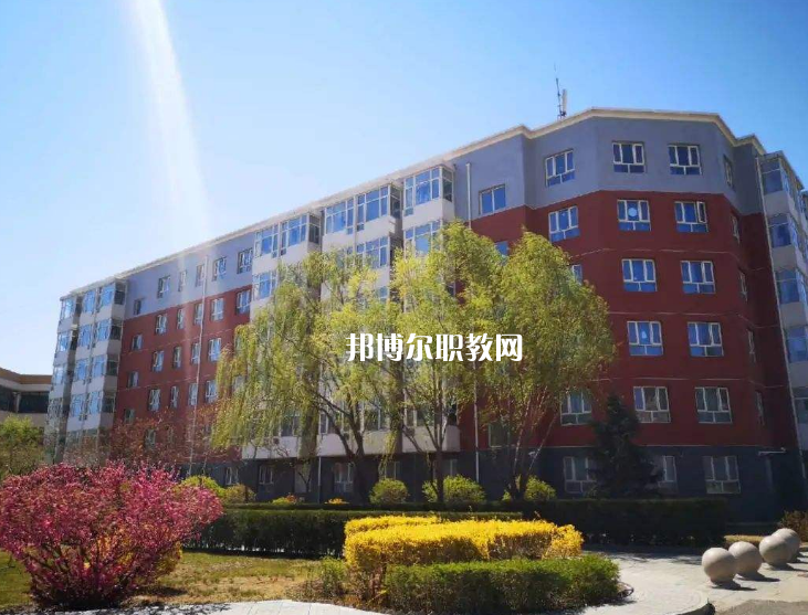 峨山縣職業(yè)高級(jí)中學(xué)2022年招生辦聯(lián)系電話(huà)
