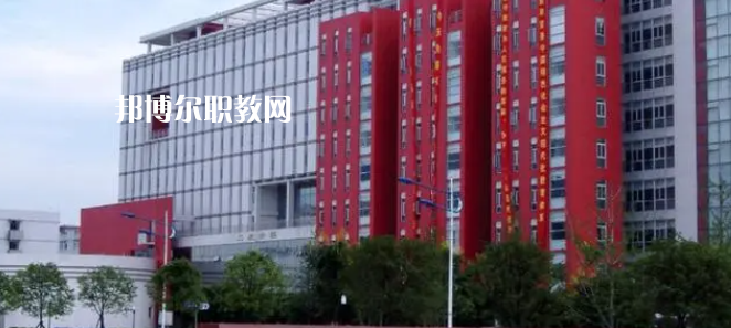 四川音樂學院附屬中等藝術(shù)學校怎么樣、好不好