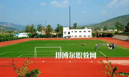 石屏縣職業(yè)高級中學怎么樣、好不好
