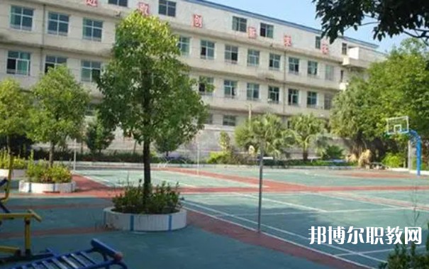2024隆安縣中等職業(yè)技術(shù)學(xué)校招生計(jì)劃 招生人數(shù)是多少(附要求、條件、對(duì)象)